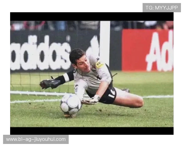 盘点那些让人热血沸腾的精彩足球门将神级扑救瞬间集锦全景呈现秀